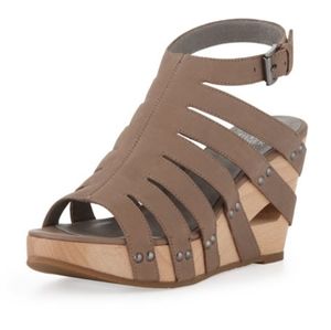 Eileen Fisher Lotus wedge sandal